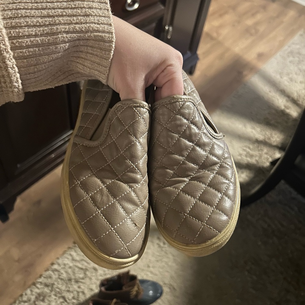 Steve Madden brown shoes